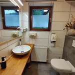 Almhof Gæstehus 3*