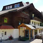 Almhof