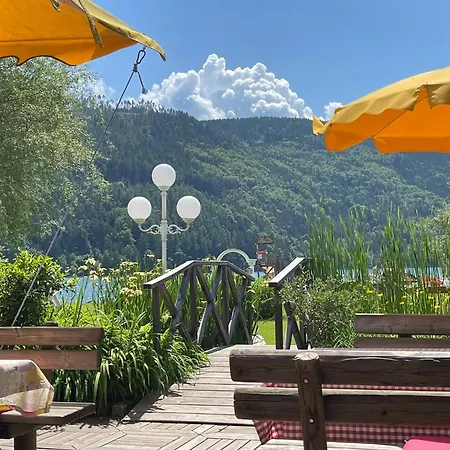 Πανσιόν Almhof Afritz