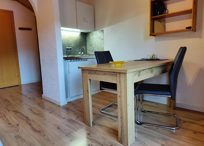 ゲストハウス Almhof 3*